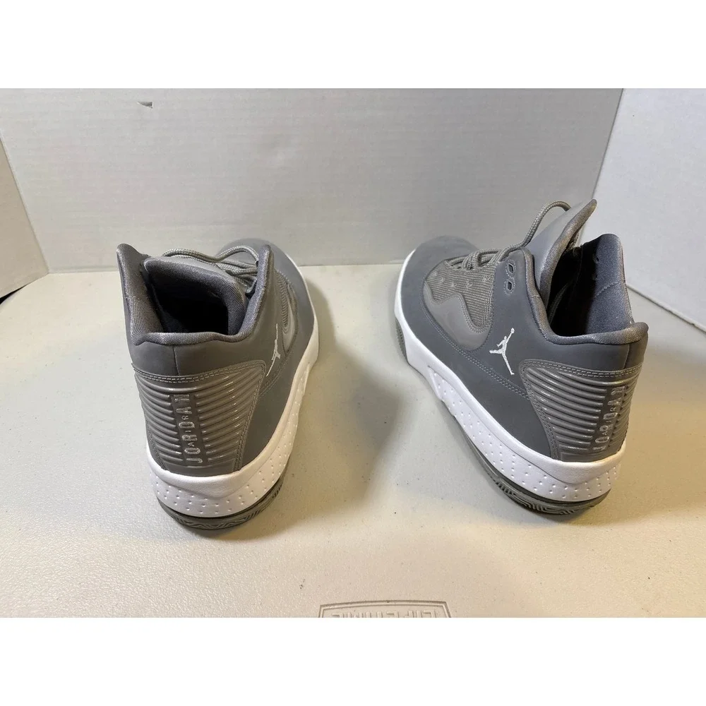 Air Jordan Retro Men's Gray Basketball‎ Shoes Size 12 no box